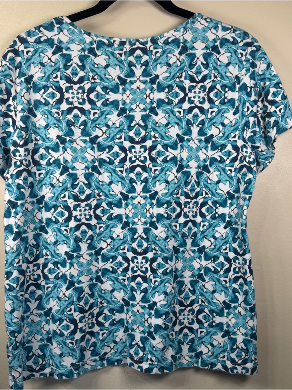 Croft & Barrow short sleeve Teal floral Medallion Print Soft Tee Top Large - Picture 4 of 4